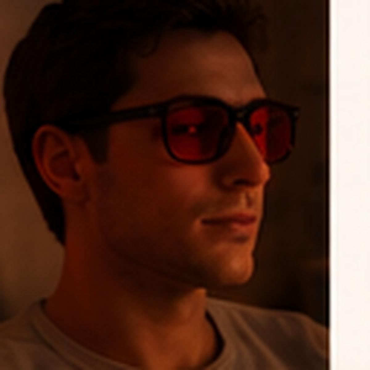 Rovia Night Glasses Red - lifestyle 3