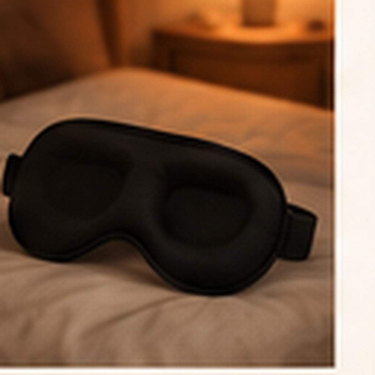 Rovia Sleep Mask - lifestyle 3